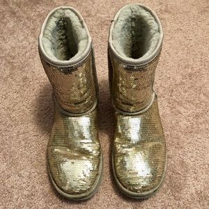 ✨ UGG Sparkle Boots ✨
